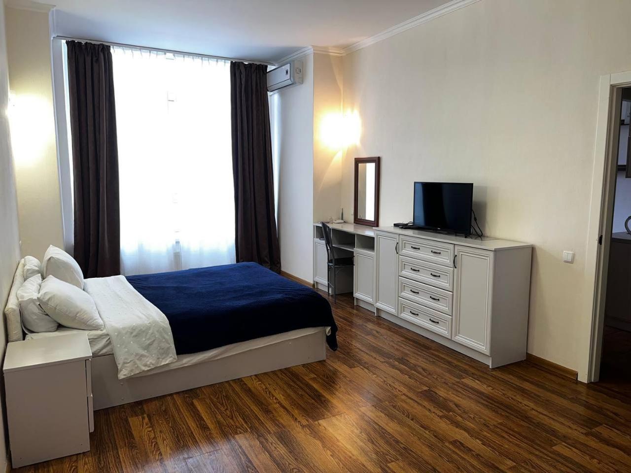 Французький Бульвар 22, Клиника Филатова, Университет Odessa Extérieur photo