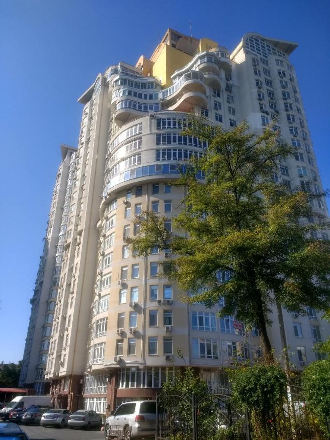 Французький Бульвар 22, Клиника Филатова, Университет Odessa Extérieur photo
